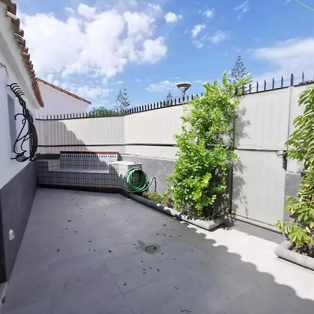 Holiday home 3 Bedroom Bungalow In Secure