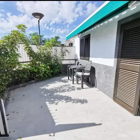 3 Bedroom Bungalow In Secure *